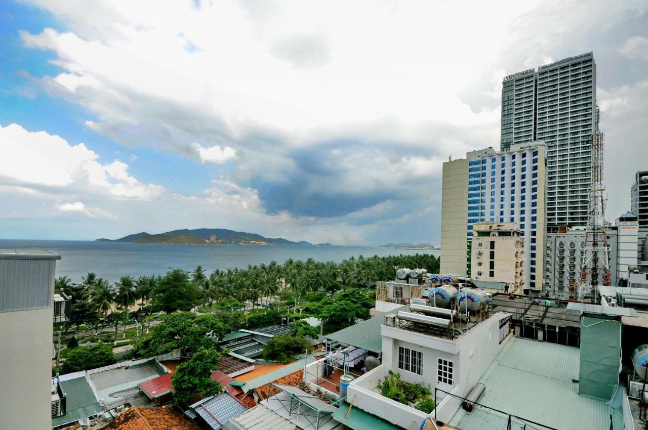 Apollo Hotel Nha Trang Beach Exterior foto